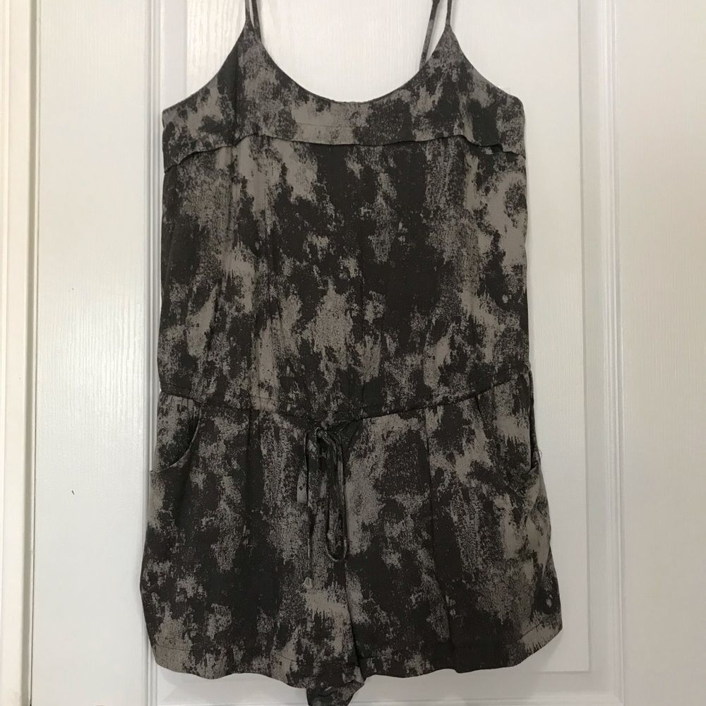 Lush Romper M Black Gray Women